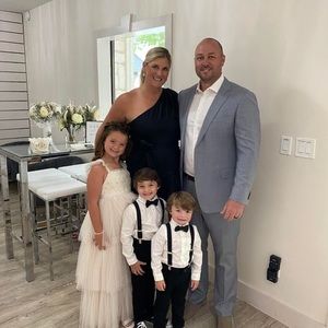 Meet your Posher, Caitlin